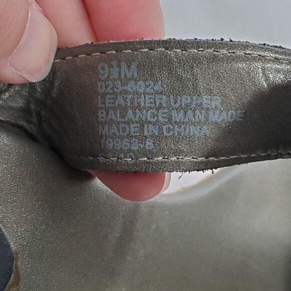 Black Leather T Strap Platform Wedge Open Toe Sandals Sz 9.5 - Picture 4 of 8